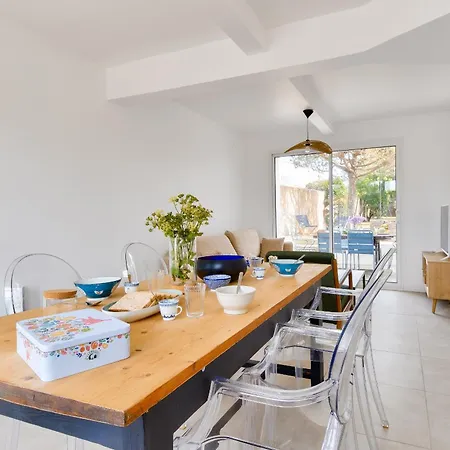 Holiday home A 220m De La Plage, Maison Avec Jardin Pour 4