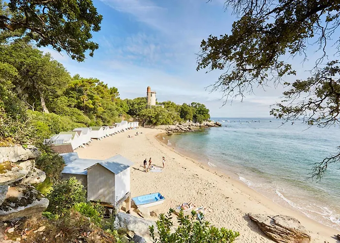 Prázdninový dům A 220m De La Plage, Maison Avec Jardin Pour 4