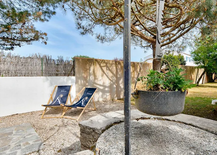 A 220m De La Plage, Maison Avec Jardin Pour 4 *